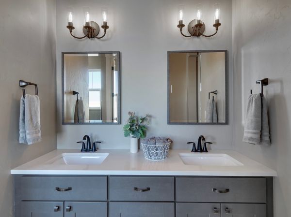 Washroom Remodeling in Lawrence
